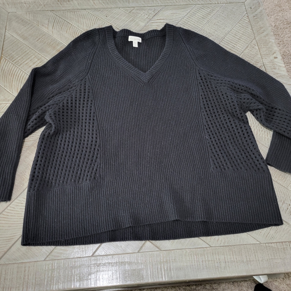 Garnet Hill Black V-Neck 100% Cashmere Sweater